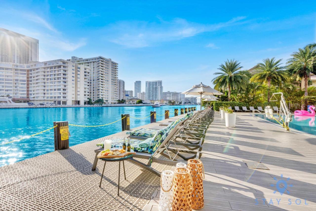 Upper Studio With Balcony,Pool And Gym, Near Beach Халландейл-Бич Экстерьер фото